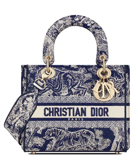 dior lady bag d lite|Lady Dior pouch bag.